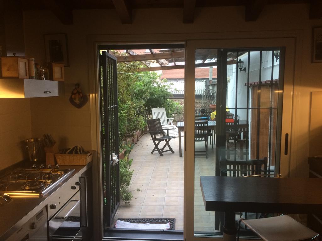 Appartement Amazing Flat With Terrace à Milan Chambre photo